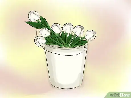 Image titled Make Wedding Centerpieces Step 10
