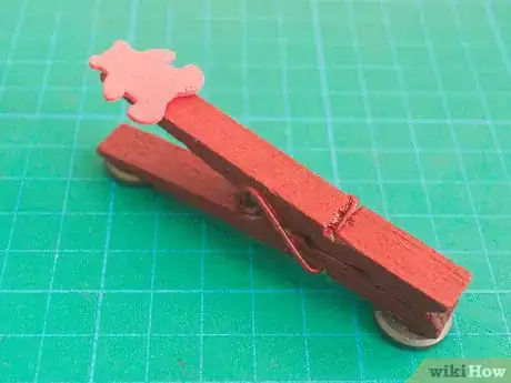 Image titled Make Refrigerator Magnets Step 25