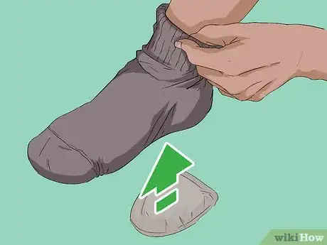 Image titled Dress for a Riding Lesson Step 16