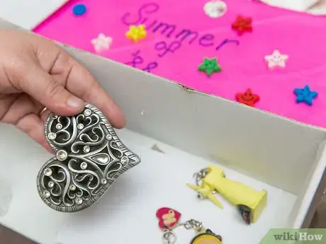 Image titled Make a Memory Box Step 8