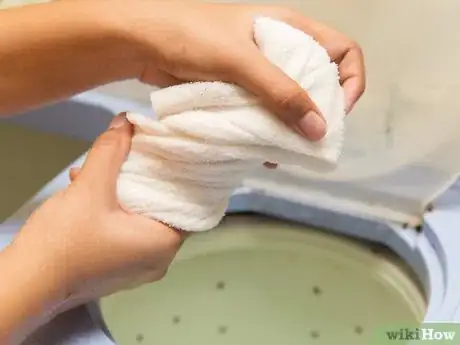 Image titled Soften Towels Step 7