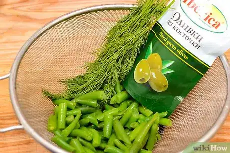 Image titled Fold and Bake Fish in Parchment Paper Step 4