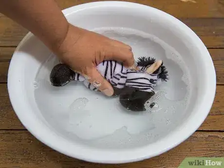 Image titled Wash Stuffed Animals Step 7