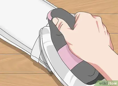 Image titled Pintuck Jeans Step 5