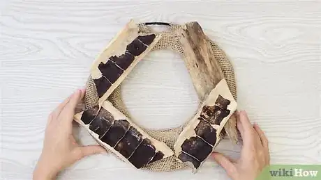 Image titled Make a Driftwood Wreath Step 5