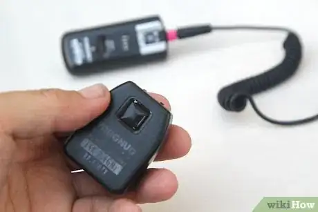 Image titled Photograph a Lunar Eclipse Step 3