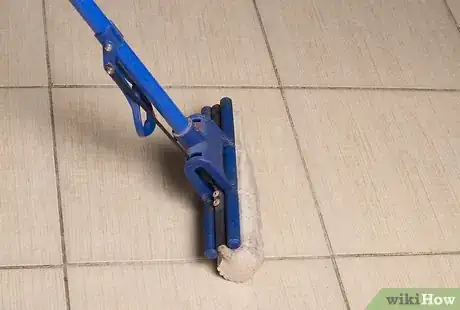 Image titled Clean Up Confetti Step 2