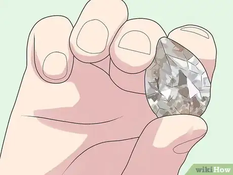 Image titled Evaluate a Diamond Grading Certificate Step 13