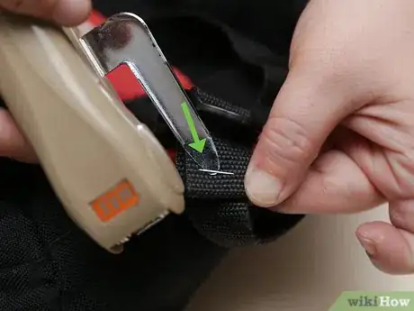 Image titled Shorten Backpack Straps Step 9