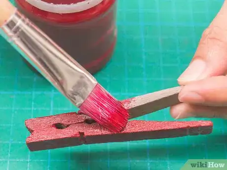 Image titled Make Refrigerator Magnets Step 21