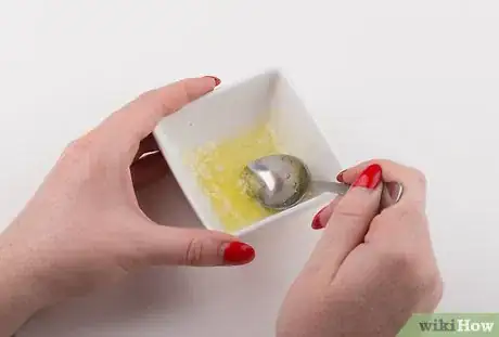 Image titled Make a Coconut and Olive Oil Hair Mask for Dry or Damaged Hair Step 4