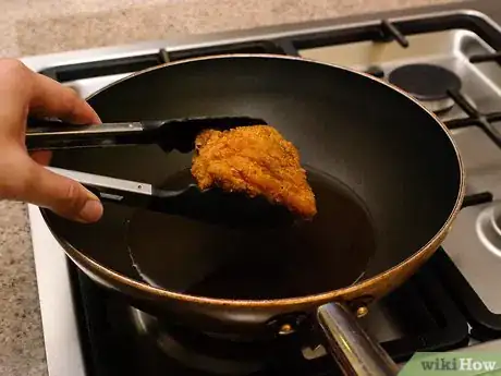 Image titled Reheat Fried Chicken Step 8