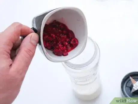 Image titled Make a Peanut Butter and Jelly Smoothie Step 6