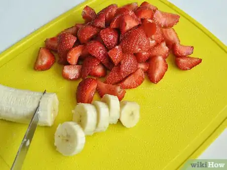 Image titled Make Berry Smoothies Step 1