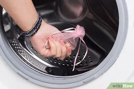 Image titled Prevent Static in Laundry Step 13
