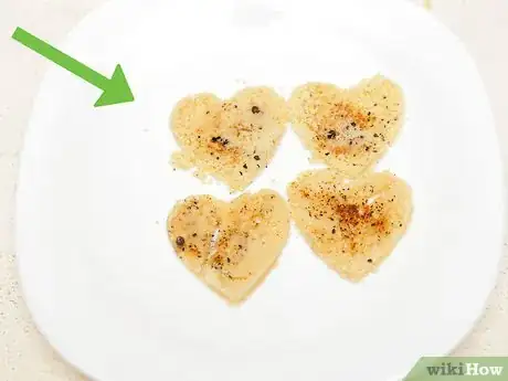 Image titled Make Parmesan Crisps Step 7