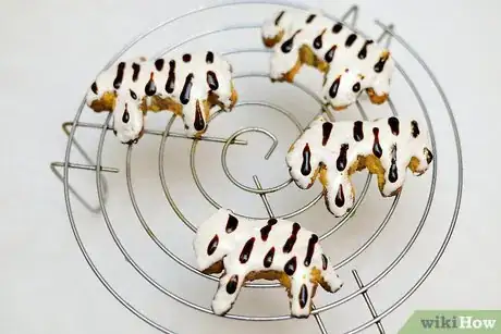 Image titled Make Zebra Stripe Cookies Step 24