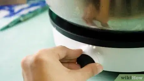 Image titled Make Ombre Tights Step 4