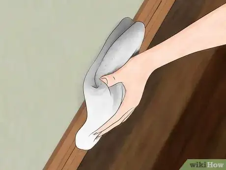 Image titled Clean Baseboards Step 9