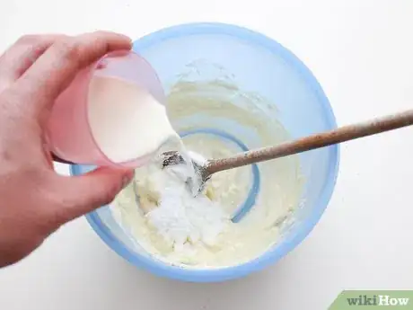Image titled Make Cake Filling Step 4