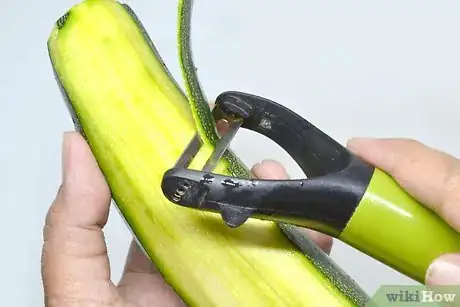 Image titled Make Zucchini Puree Step 2