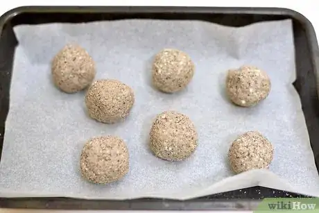 Image titled Make White Chocolate Cookie Truffles Step 3