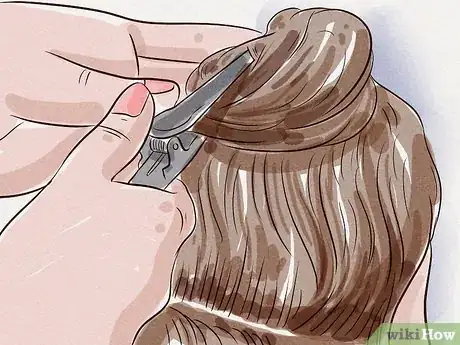 Image titled Create Corkscrew Curls Step 14
