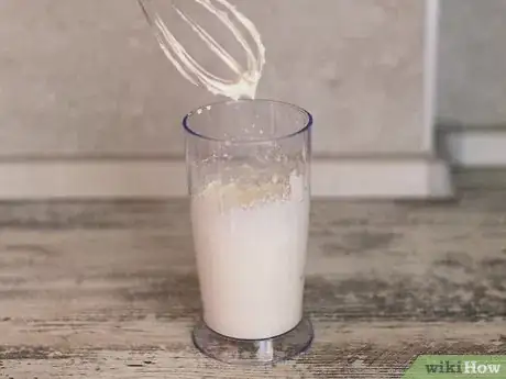 Image titled Make a Quick and Easy Cake Step 20