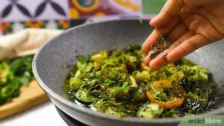 Image titled Season Summer Squash Step 1