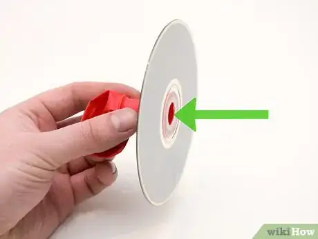 Image titled Make a CD Hovercraft Step 8