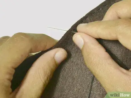 Image titled Make a Felt Ice Cream Purse Step 8