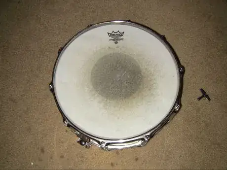 Image titled Snare head set