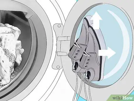 Image titled Dry Shoes Quickly Step 5