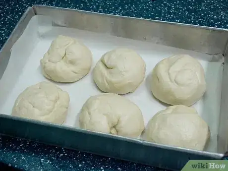 Image titled Make Kaiser Rolls Step 5
