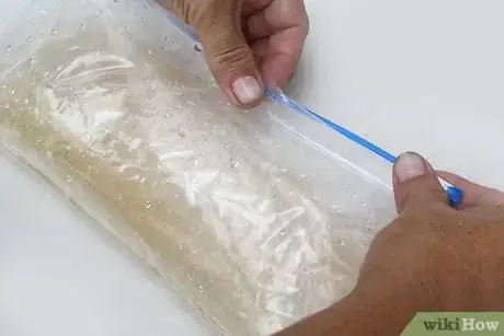 Image titled Freeze Bone Broth Step 8