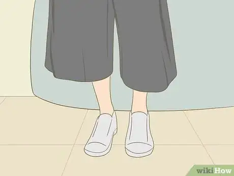 Image titled Style Palazzo Pants Step 7.jpeg