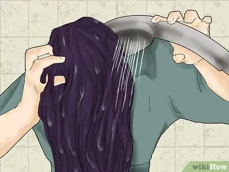 Image titled Do Glow‐in‐the‐Dark Hair Step 14