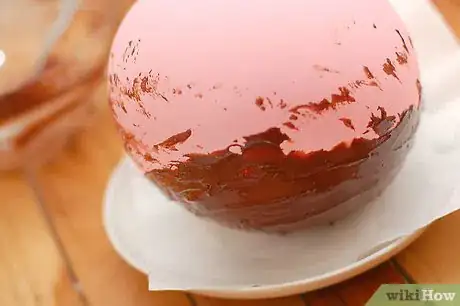 Image titled Make Chocolate Bowls With Balloons Step 8