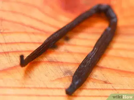 Image titled Make Vanilla Extract Step 2