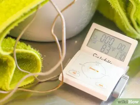 Image titled Make Raw Yogurt in a Slow Cooker Step 7