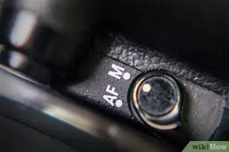 Image titled Use the Bulb Setting on the Nikon D70 Step 2