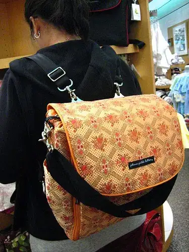 Image titled Petunia pickle bottom 7504