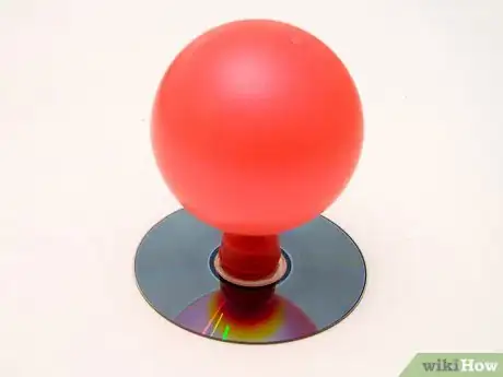 Image titled Make a CD Hovercraft Step 10