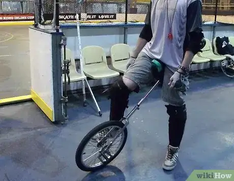 Image titled Mount a Unicycle Step 4