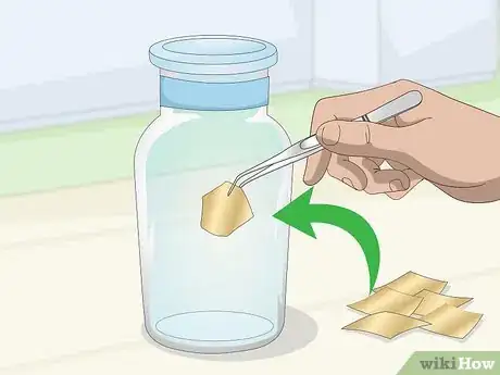 Image titled Make a Gold Leaf Vase Step 6
