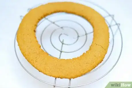 Image titled Make a Gingerbread Wreath Step 10
