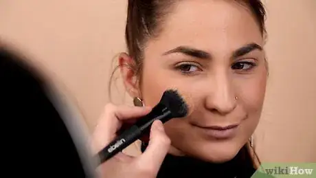 Image titled Use a Makeup Kit Step 12