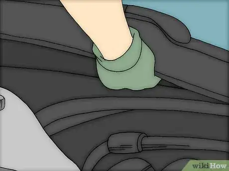 Image titled Change the Cabin Filter in a 2003 Ford Taurus Step 5