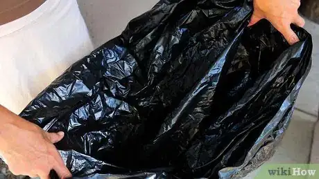 Image titled Empty a Trash Bin Step 8