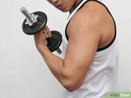 Image titled Use Hand Weights Step 8Bullet1
